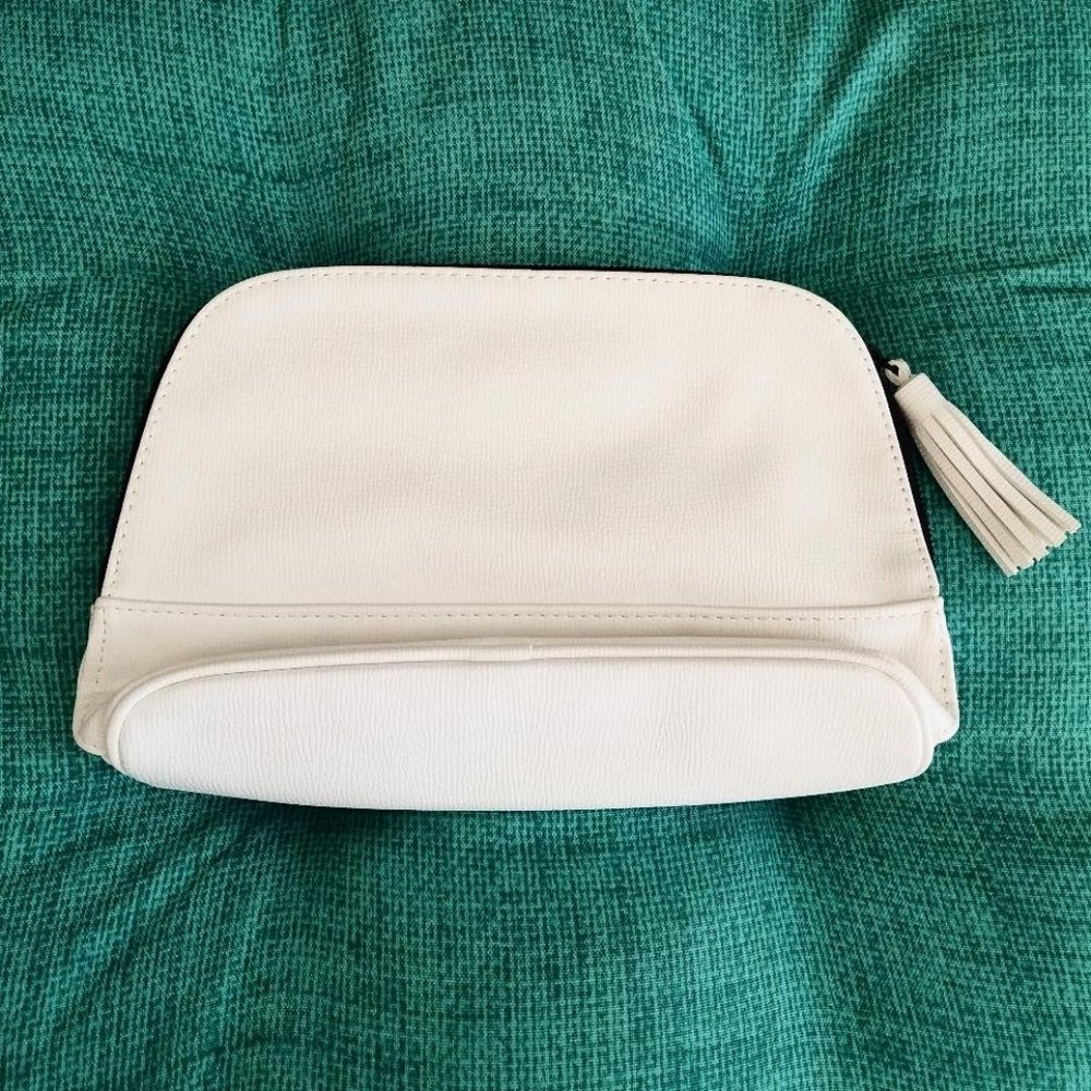 NIB Revision Skincare Signature Cosmetic Bag - Picture 2 of 5